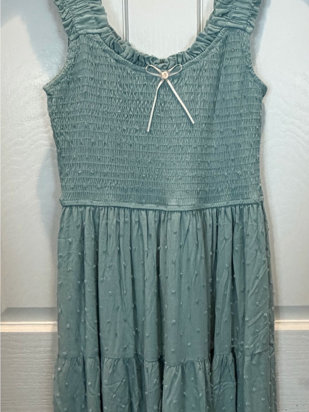 NWT Juniors Sleeveless mine Sage Green Smocked Tiered Mini Dress with Bow Accent